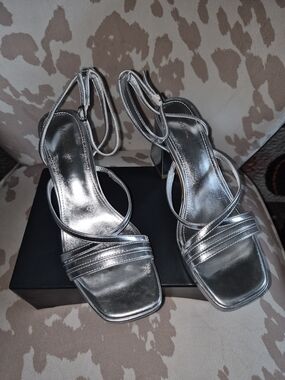 Metallic Silver Ankle-Strap Block Heel Sandals